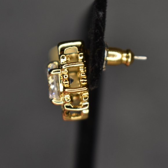 NWT Vintage Lindenwold Gold and Cubic Zirconia Stud Earrings - Picture 6 of 8